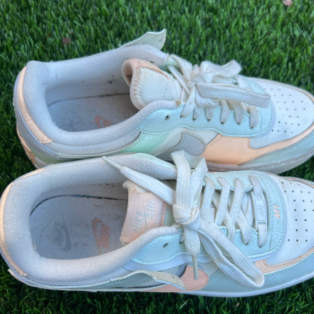 nike pastel color way shoes